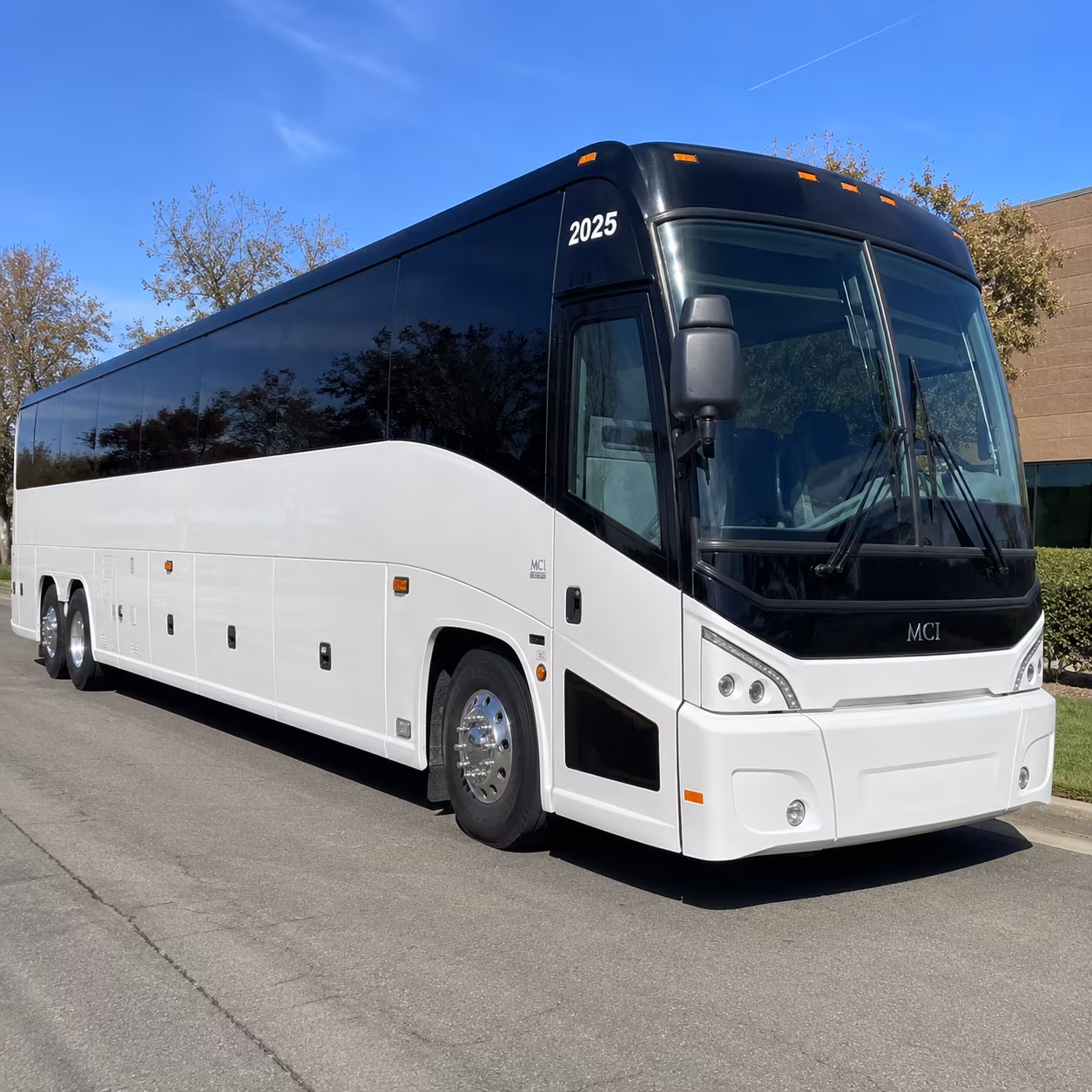 let miamigardenscharterbusservices com handle prom homecoming transportation for miami gardens students